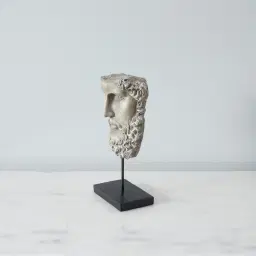 Pompeii Head on Stand - Stone White 