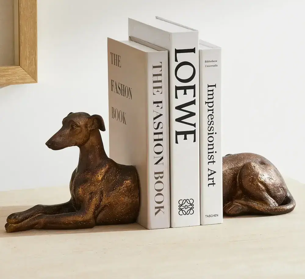 Doggy Bookend