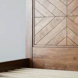 Regina Wooden Veneer Queen Bed