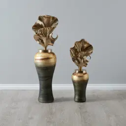 Ruffled Leaf Bottle - Small