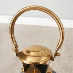 Ebony Lantern 