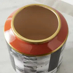 Archives Porcelain Vase