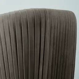 Crown Mushroom Velvet Occasional Chair