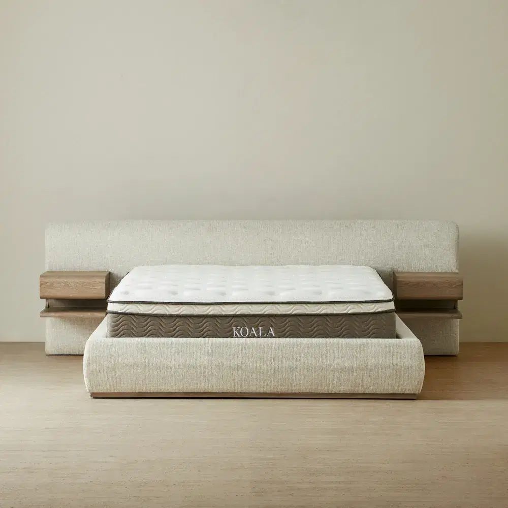 Riviera Isabelline White Fabric King Bed with Medium Brown Ash Veneer