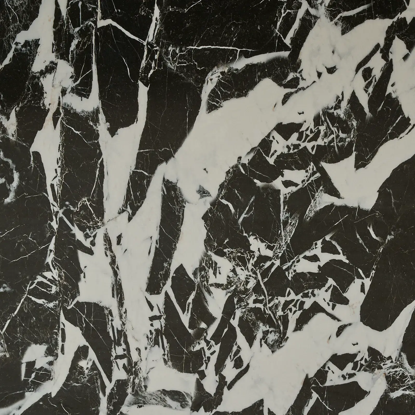 Thames Napoleon Black Sintered Stone Dining Table