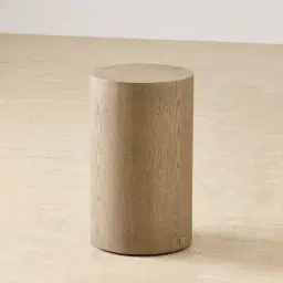 Trento Round Medium Brown Ash Veneer Short Plinth