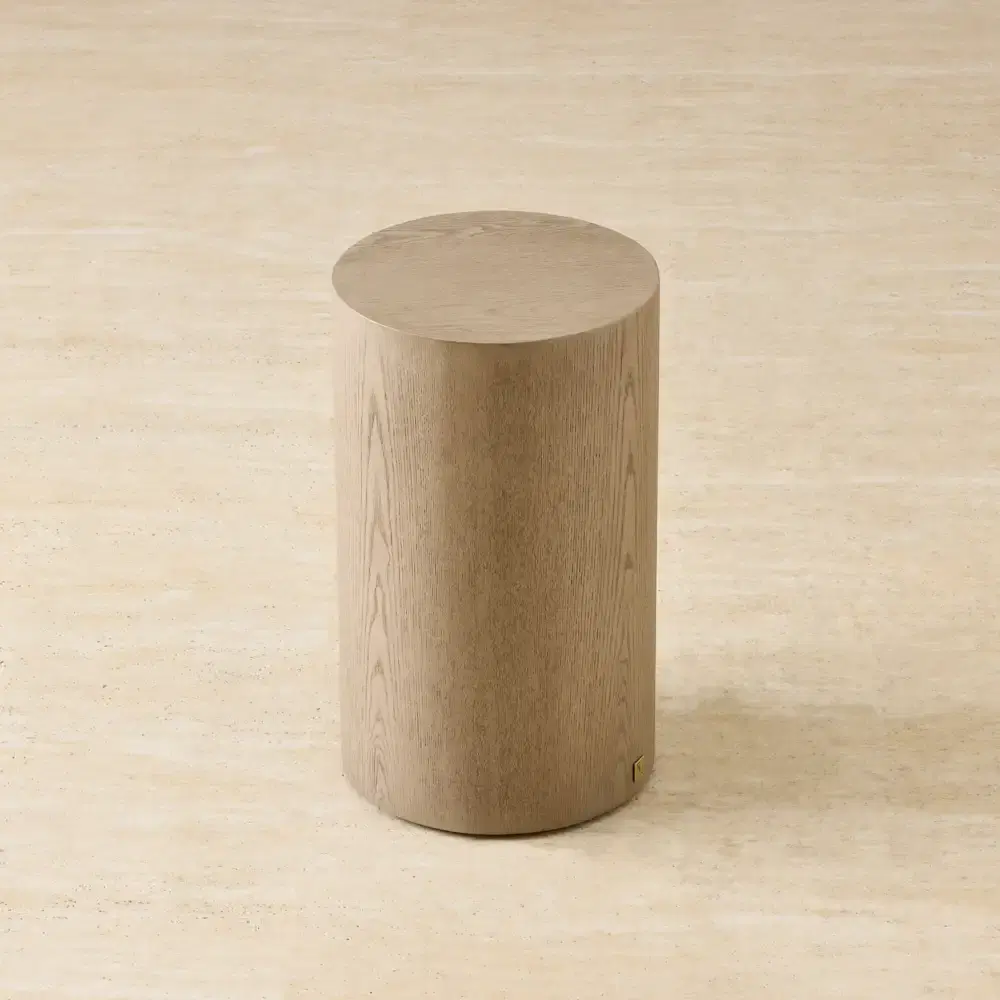 Trento Round Medium Brown Ash Veneer Short Plinth