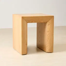 Salvador Light Oak Veneer Side Table