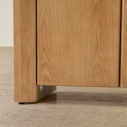 Salvador Light Oak Veneer Sideboard