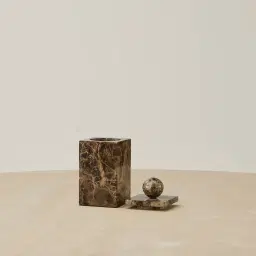 Peta Emperador Dark Box 17.5cm