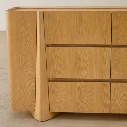 Verdara Light Oak Veneer Dresser