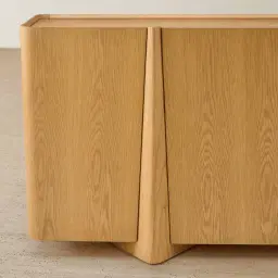 Verdara Light Oak Veneer Sideboard